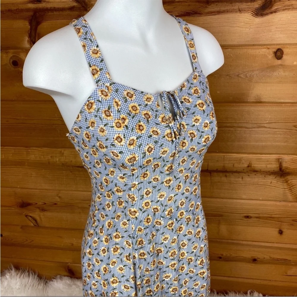 Vintage 90’s sunflower gingham midi dress! - Picture 2 of 9